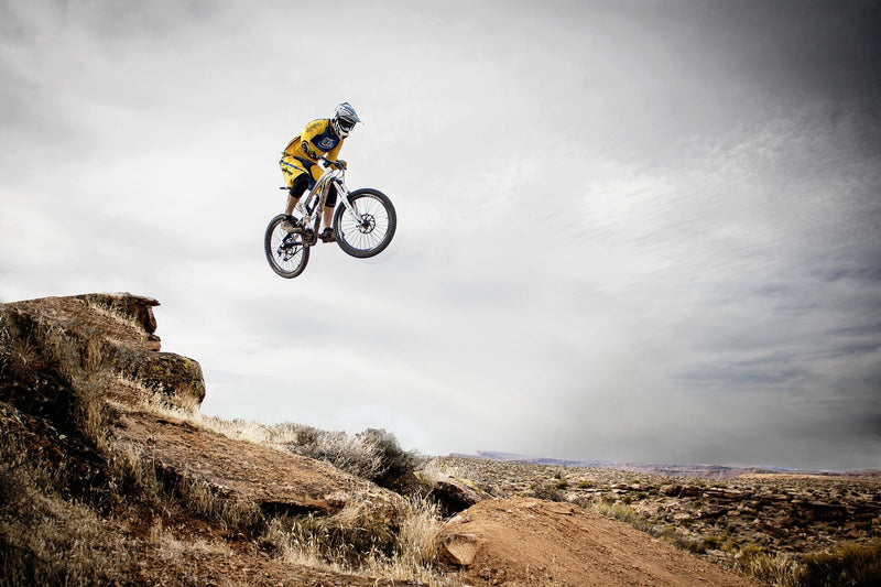 Mark D. | Pro MTB. DownHill